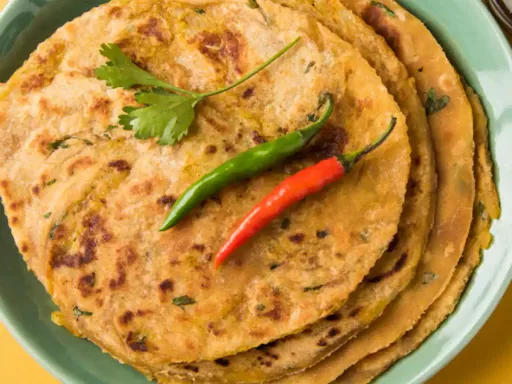 Hari Mirch Paratha