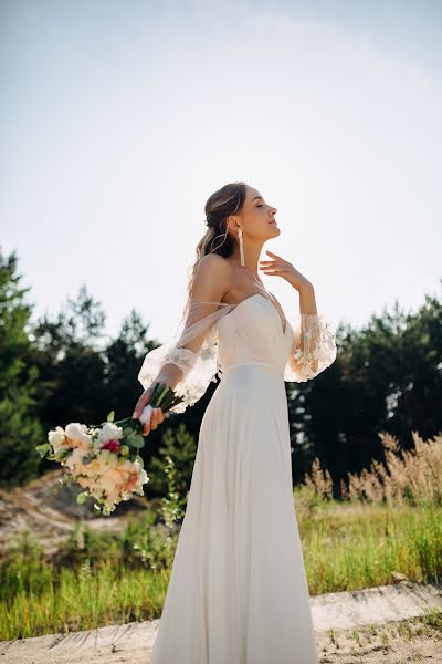 Fotógrafo de casamento Zhenya Ermakovec (ermakovec). Foto de 14 de setembro 2023