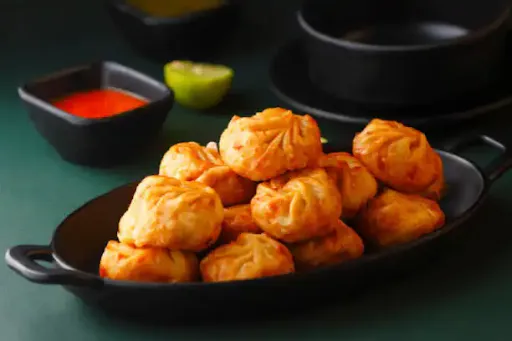 Veg Fried Momos [6pcs[