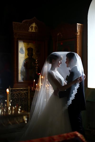 Wedding photographer Elena Bogdanova (elenabo). Photo of 20 April 2015