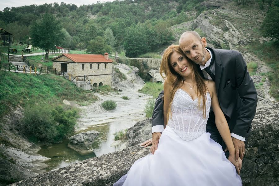 Jurufoto perkahwinan Kostas Latskoulis (latskoulis). Foto pada 21 Julai 2017