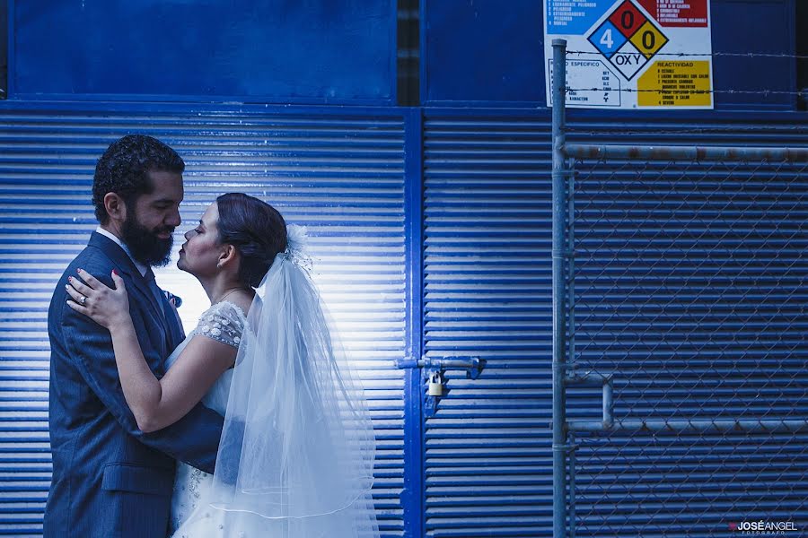 Wedding photographer José Angel Gutiérrez (joseangelg). Photo of 5 December 2017