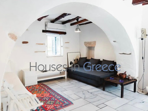 House with garden and terrace 4