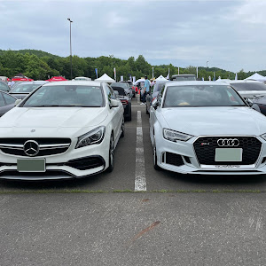 RS3 セダン