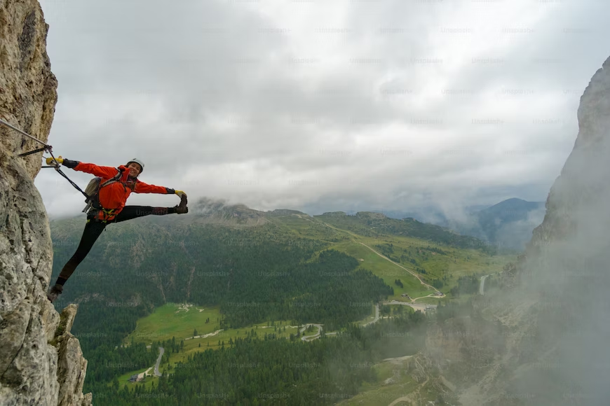 Conquer the Heights with Style and Comfort: Exploring the World of Women's  Climbing Pants