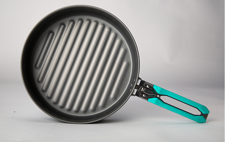 Panela de piquenique BLACKDEER — Ideal para camping, trilhas e atividades ao ar livre. Compacta, leve e resistente para cozinhar em qualquer lugar.