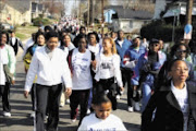 FAMILY FITNESS: Walking together promotes health, confidence and motivation. 27/04/09. © Unknown.