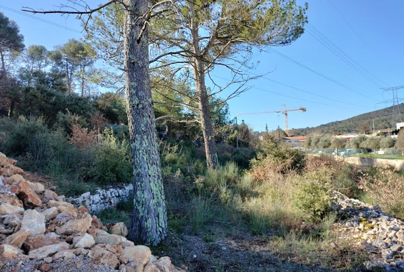  Vente Terrain à bâtir - 1 025m² à Flassans-sur-Issole (83340) 