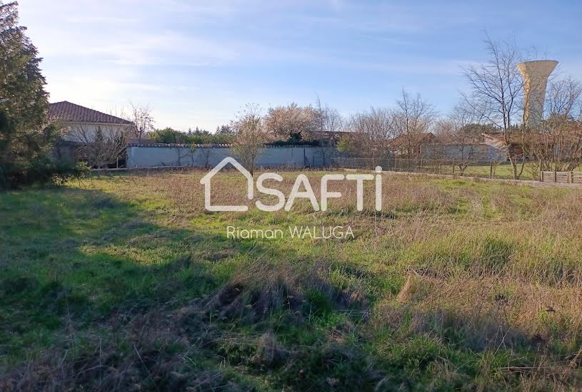  Vente Terrain à bâtir - 840m² à Saint-Étienne-le-Molard (42130) 