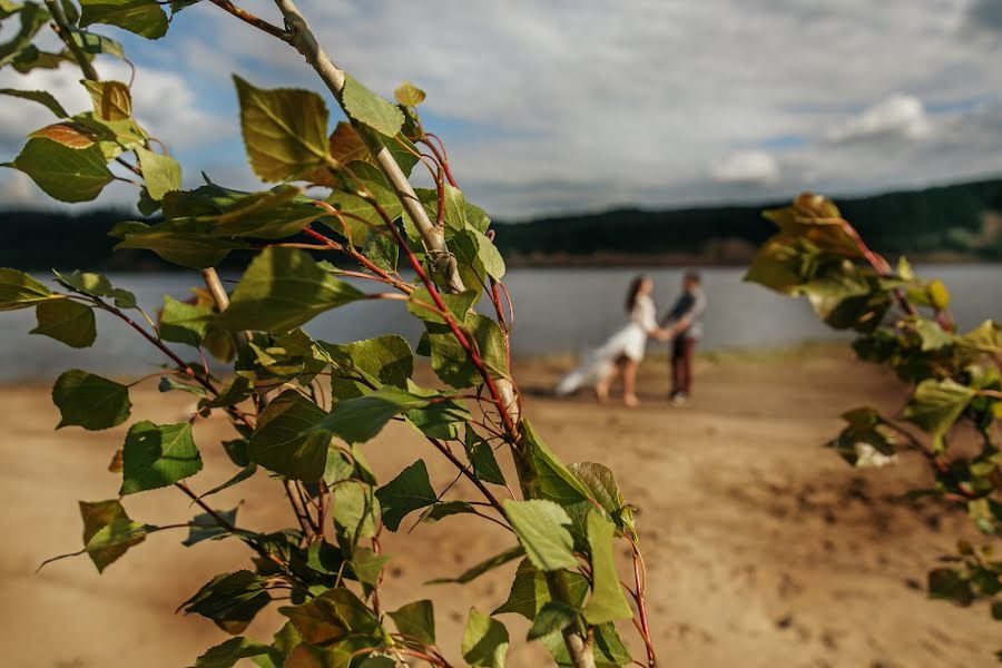 Wedding photographer Vadim Dorofeev (dorof70). Photo of 19 June 2015