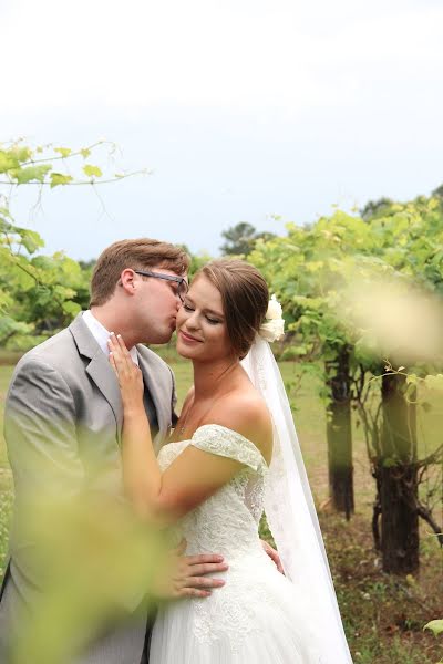 Wedding photographer Regan Ray (chelsearay). Photo of 9 March 2020