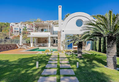 House with pool and terrace 3