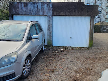 parking à Besançon (25)