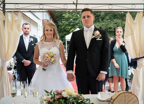 Fotógrafo de casamento Ladislav Václavík (fotovaclavik). Foto de 5 de fevereiro 2023