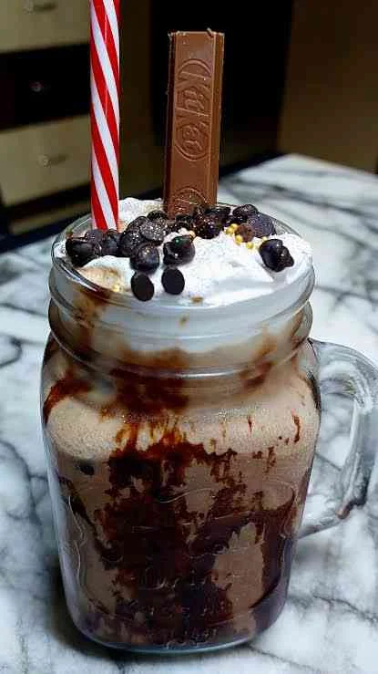 Kitkat Shake