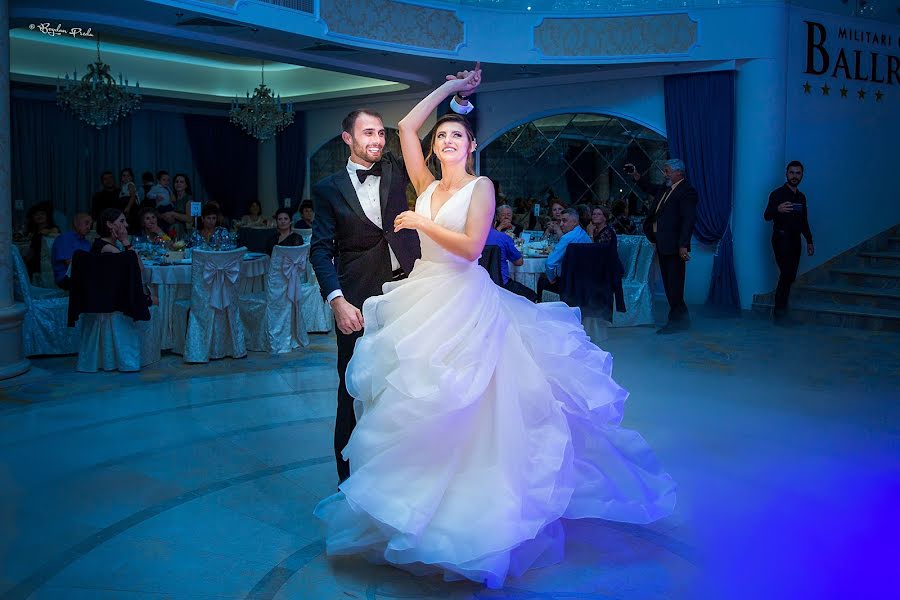 Wedding photographer Bogdan Preda (lifethrulens). Photo of 16 March 2019