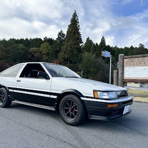 カローラレビン AE86