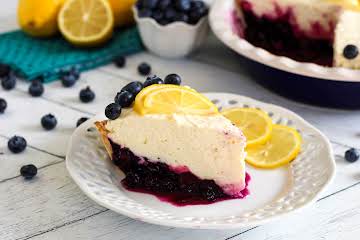 Upside Down Blueberry Pie Cheesecake