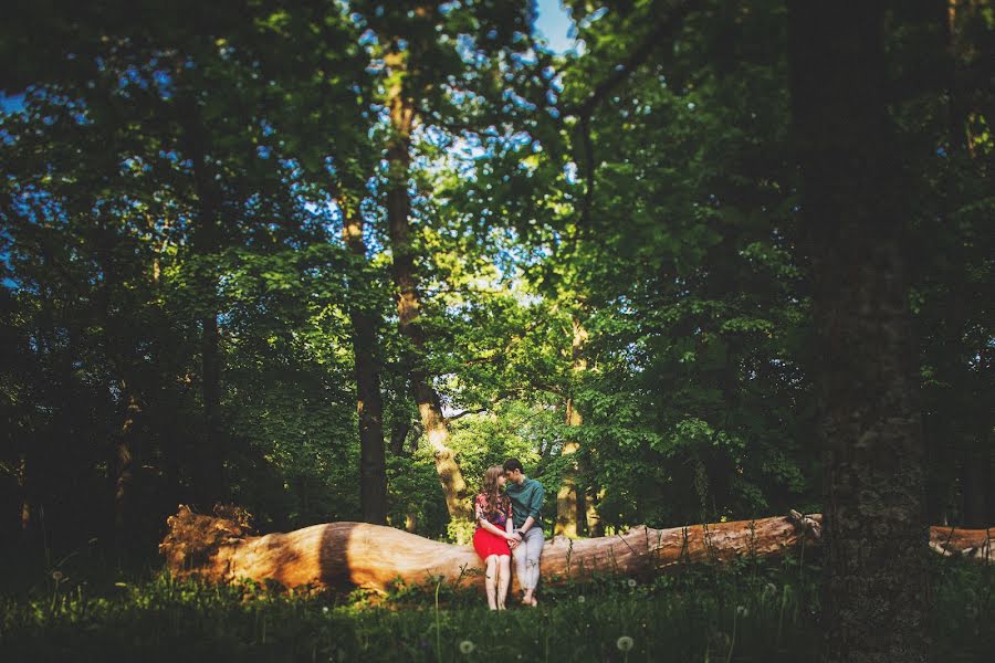 Wedding photographer Maksim Dubovik (acidmax). Photo of 8 June 2016