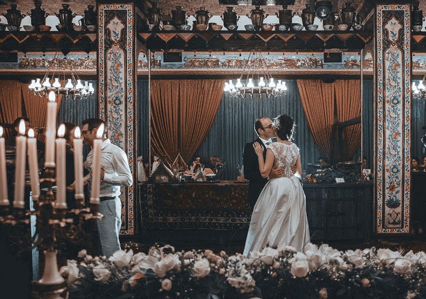 Fotógrafo de casamento Umid Novruzov (umidnovruzov). Foto de 16 de novembro 2020