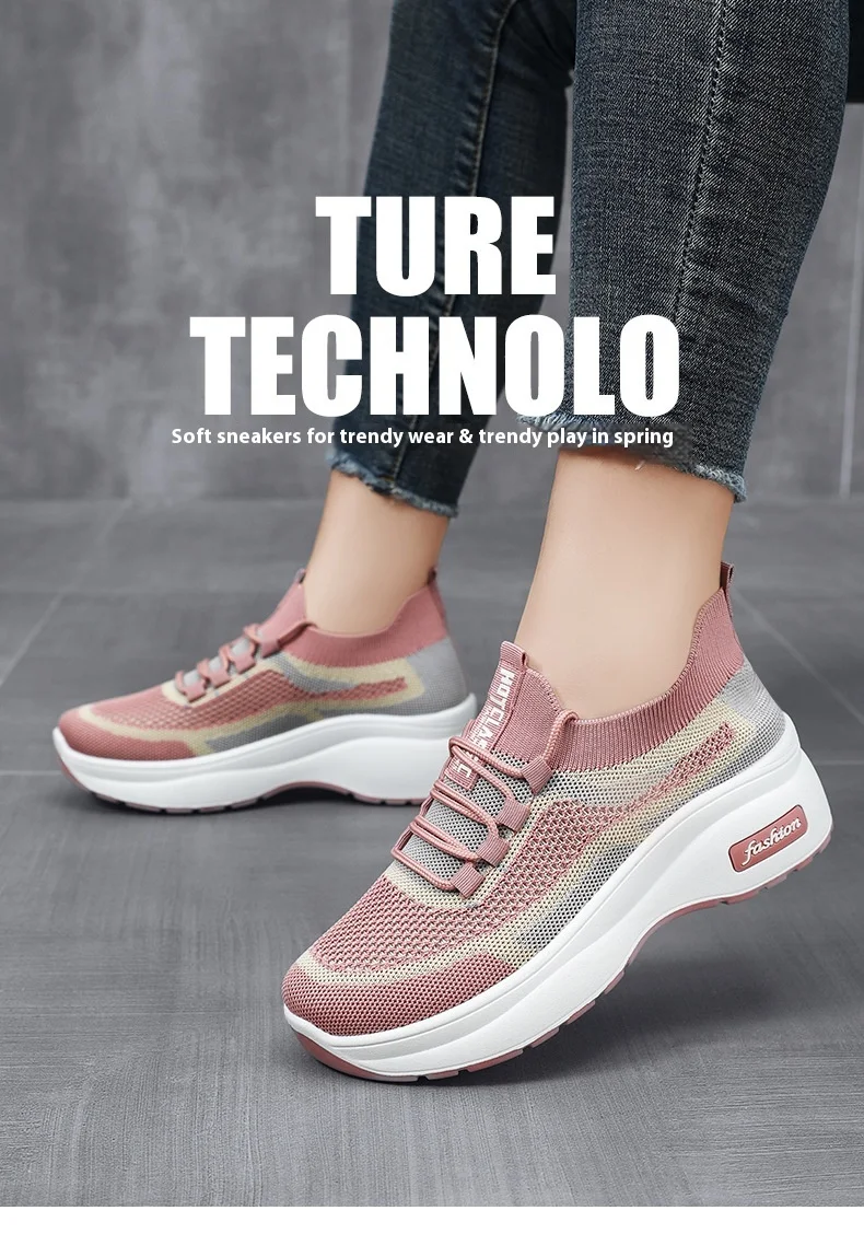 Title 2, Zapatos con alzas para niños, superficie de mal...