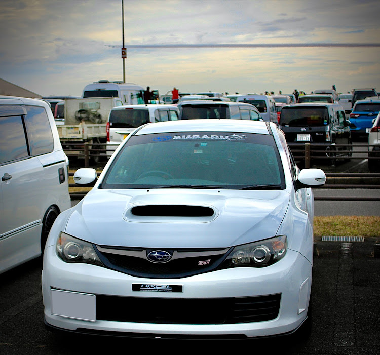 インプレッサ WRX STIのブルーインパルスコラボ・意地の２枚・戦闘機好きです・愛知県政150周年に関するカスタム事例の投稿画像1枚目