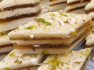 Sindhi Sweets photo 