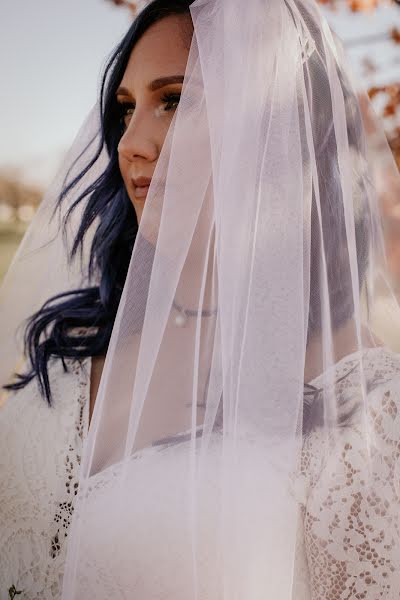 婚礼摄影师Lois Mckenzie（loismckenzie）。2020 11月9日的照片