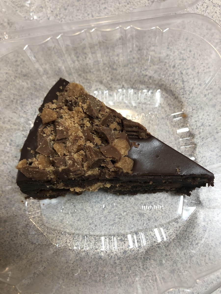 GF Reese’s Cups Torte!