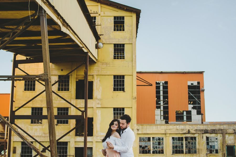 Fotografo di matrimoni Carlos Carnero (carloscarnero). Foto del 7 febbraio 2018