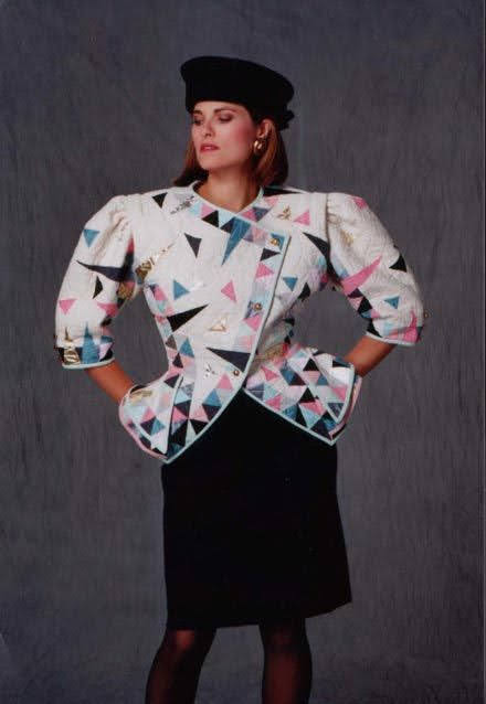 Accesorios de moda que toda chica quería en los 80