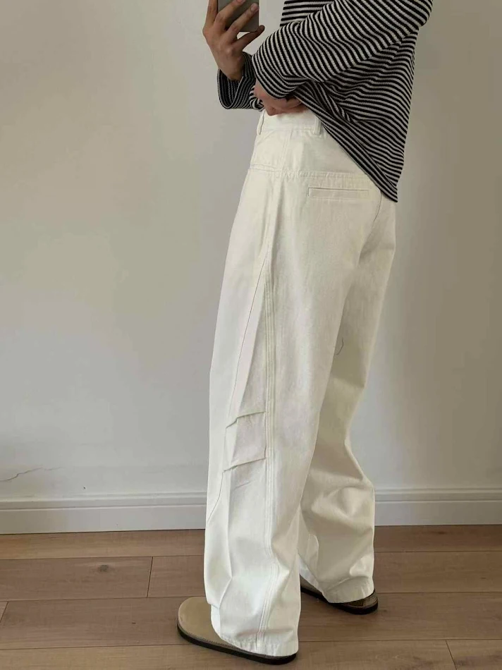 Dreidimensional geschnittene, plissierte, gewaschene All-match Matchet-Hose, Weiß, Uniform Casual Jeans