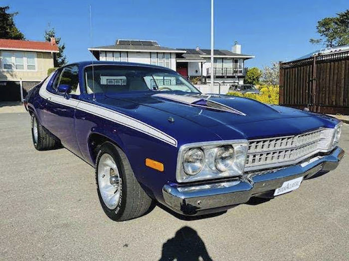 Picture of Plymouth Roadrunner