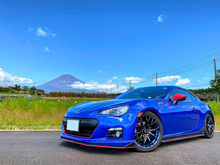 BRZのBRZ・富士山・富士山とコラボ・秋桜コラボに関するカスタム事例の投稿画像1枚目