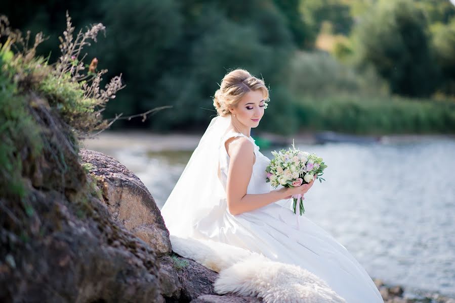 Fotografo di matrimoni Alena Belousova (alain). Foto del 26 ottobre 2017