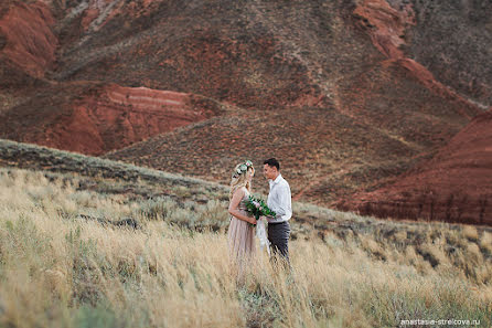 Fotógrafo de casamento Anastasiya Strelcova (nastya2307). Foto de 30 de março 2016