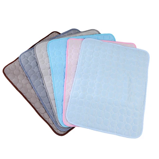 Dog Mat Cooling Summer Pet Mats for Medium Large Dog Pad Sofa Breathable Dogs Bed Cat Blanket Washable Cool Dogs Ice Mat