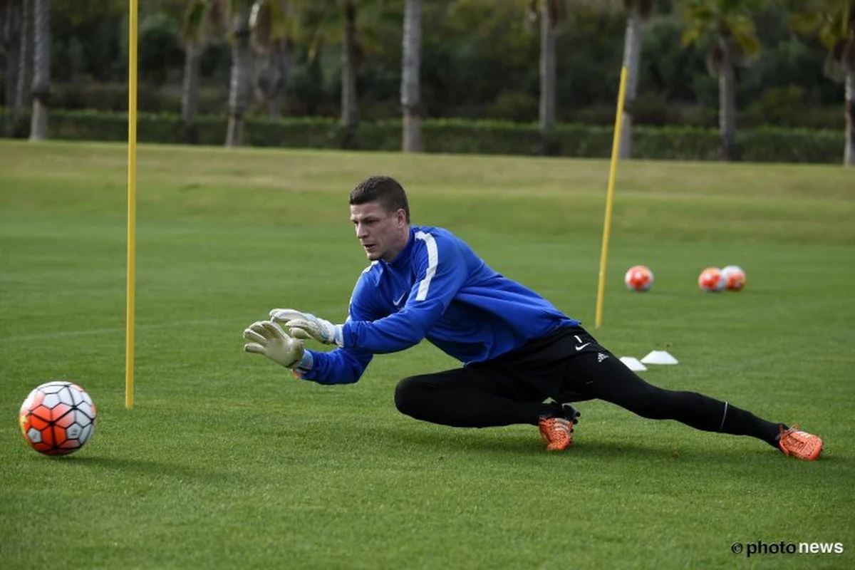 De nieuwe keeper van Club Brugge is... "Sterk op zijn lijn, maar qua persoonlijkheid nonchalant"