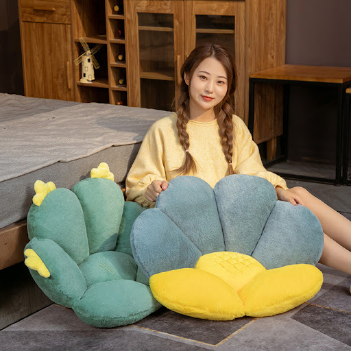 Title 2, Creative Plush Carrot Half-Surrounded Cushion p...