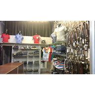 Moodie Boys Garments Shop photo 1