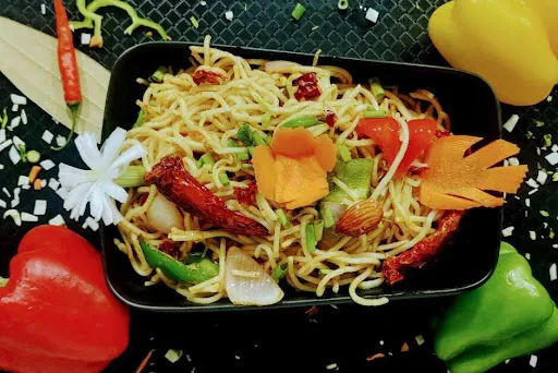 Chicken Singapore Noodles