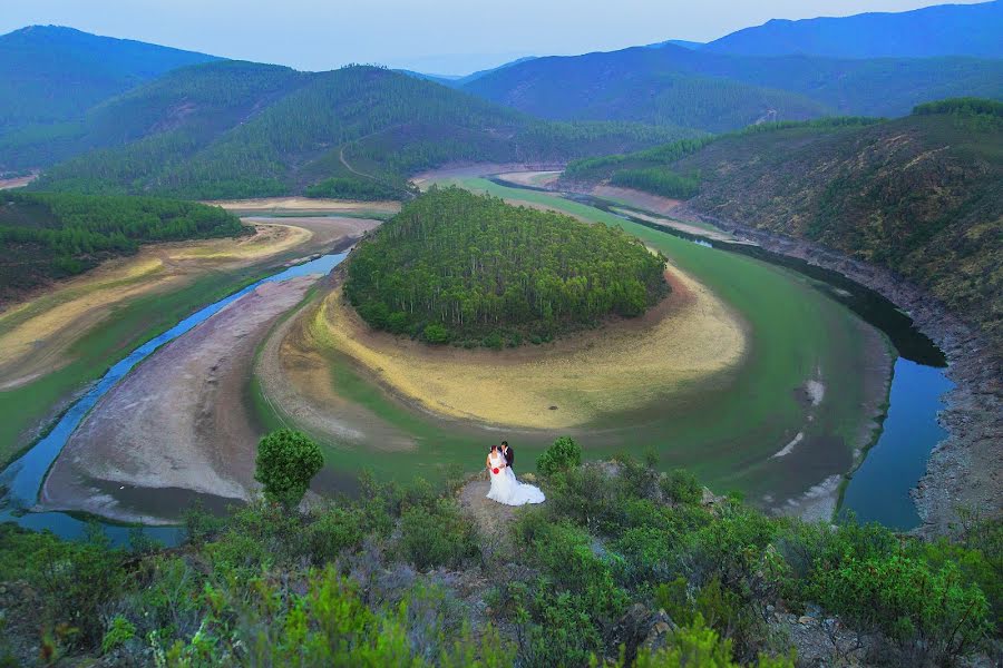 Fotógrafo de bodas Julia Guerrero (fotomartinvideo). Foto del 5 de abril 2018