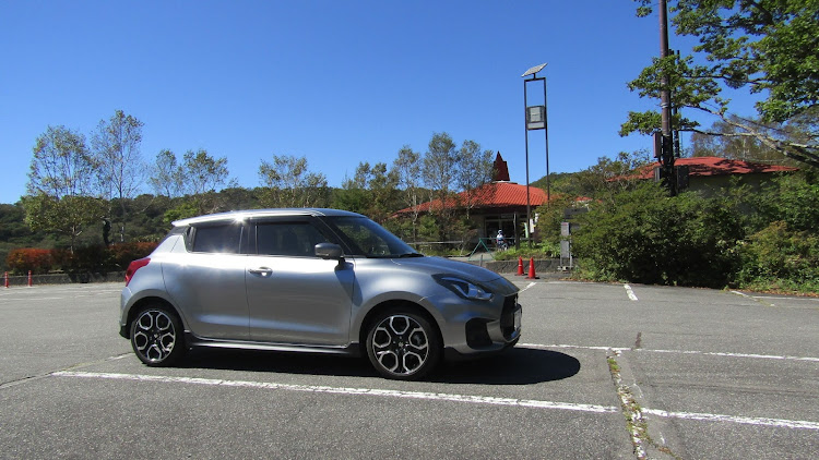 スイフトスポーツの赤城山・道の駅こもち・また行きたい！・イニシャルＤ・お付き合いありがとうございました🙇に関するカスタム事例の投稿画像1枚目