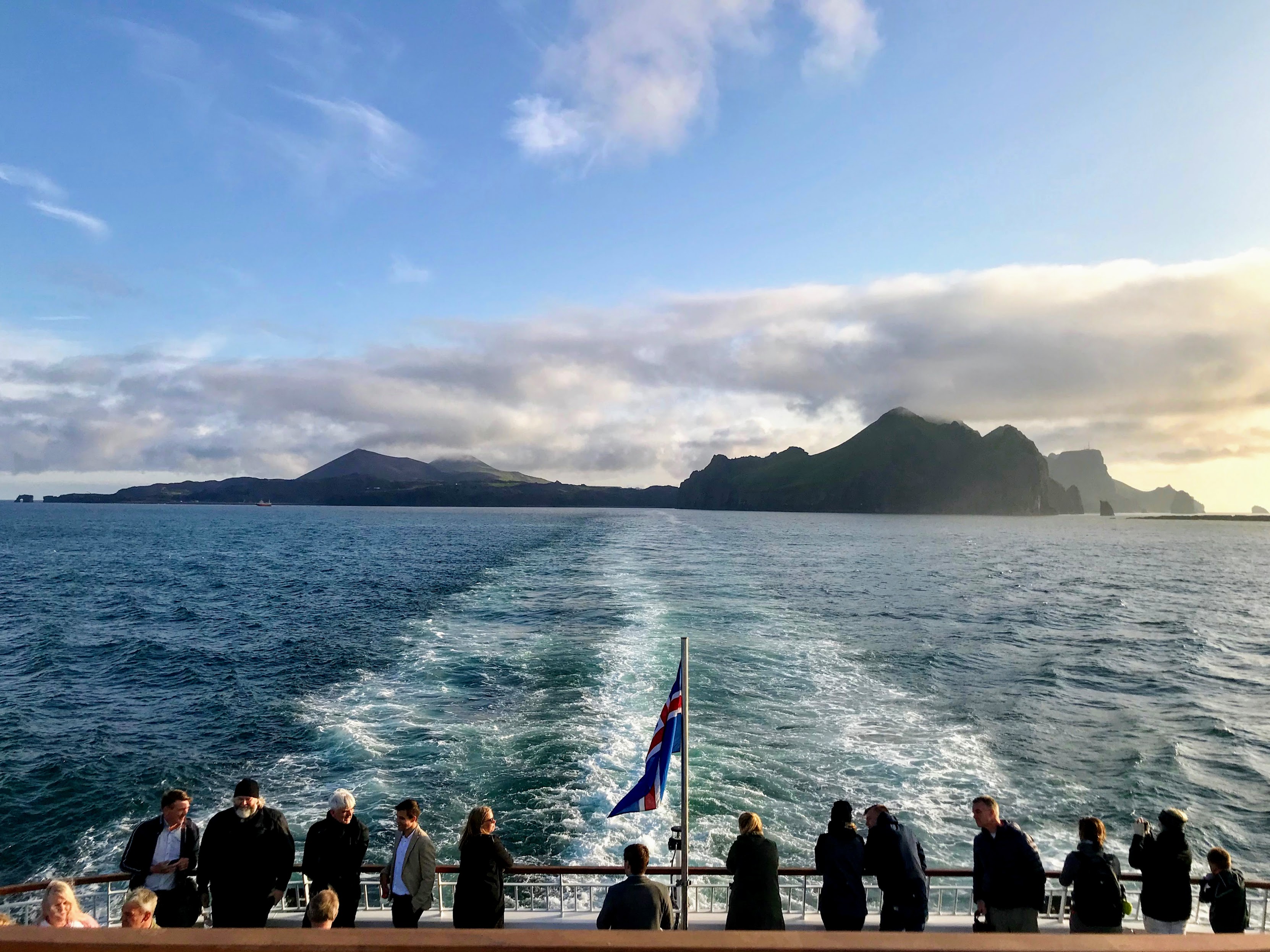 Исландия - родина слонов (архипелаг Vestmannaeyjar, юг, север, запад и Центр Пустоты)