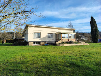 maison à Beaumont-le-Roger (27)