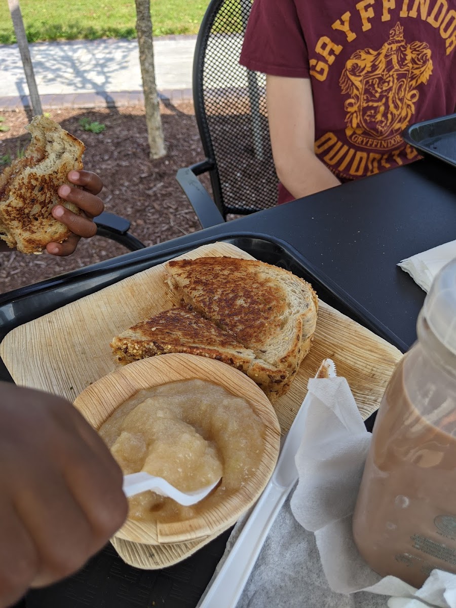 Regular bread, child loved this toasted peanut butter and jelly.