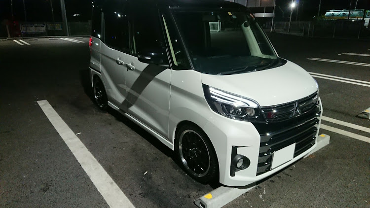 eKスペースカスタムの洗車・ホイール交換に関するカスタム事例の投稿画像1枚目