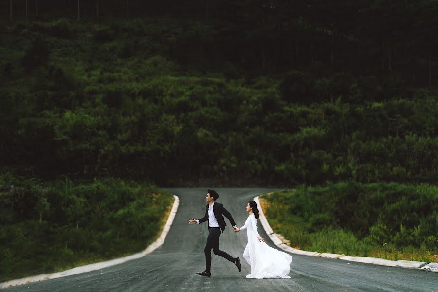 Fotógrafo de casamento Trung Võ (trungvostudio). Foto de 2 de junho 2018