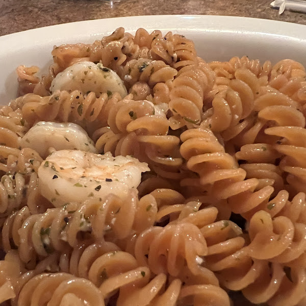 Rotini with shrimp In garlic olive oil sauce