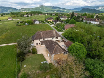 maison à Les Avenières (38)